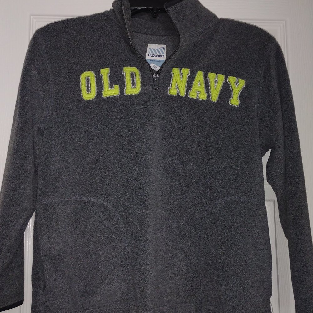 Old navy fleece pullover